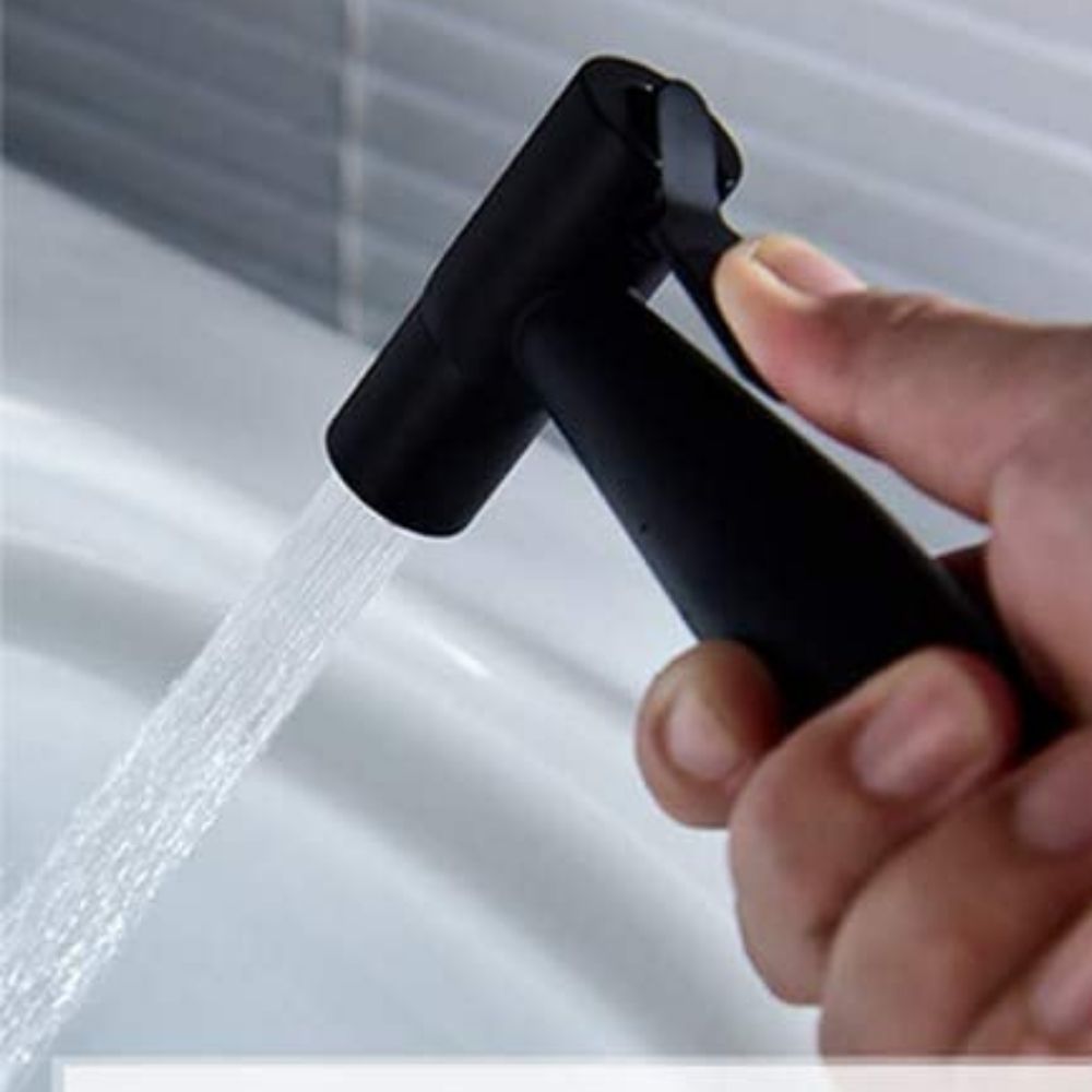 Black Handheld Bidet Kit: image 2